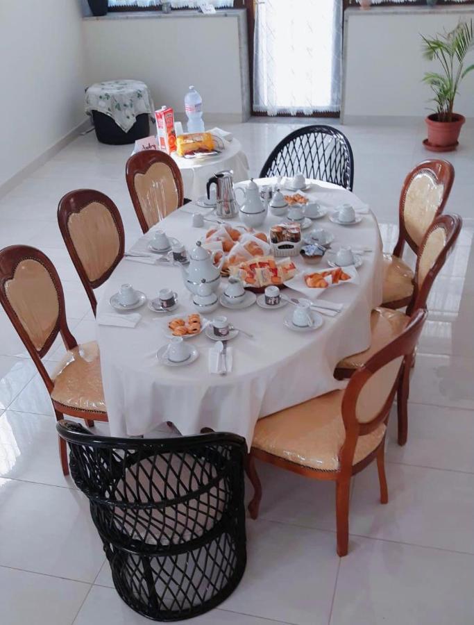 Domus In Fonte Bed & Breakfast Scafati Ngoại thất bức ảnh